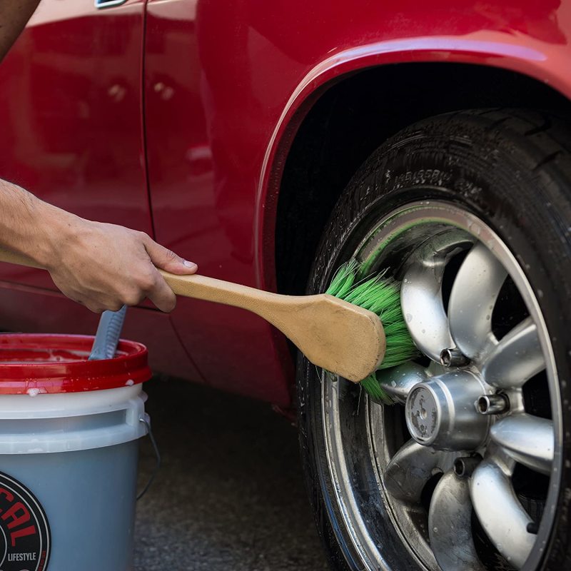 Chemical Guys Long Handle Flagged Tip Wheel Brush w/Angled Head – 20in Online